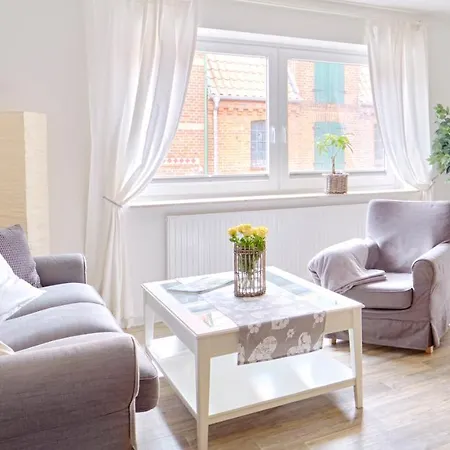 Zollstrasse 1. Etage Апартаменты *