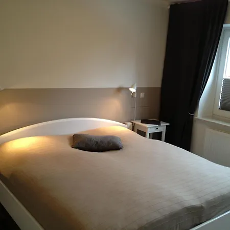 Zollstrasse 1. Etage